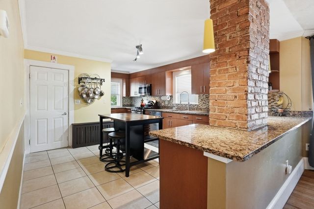 139 Sycamore St. 139, Belmont, MA 02478