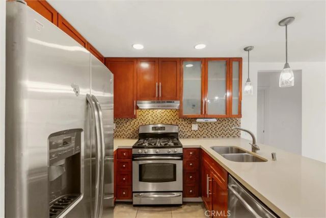 4702 Fulton Avenue 202, Sherman Oaks, CA 91423