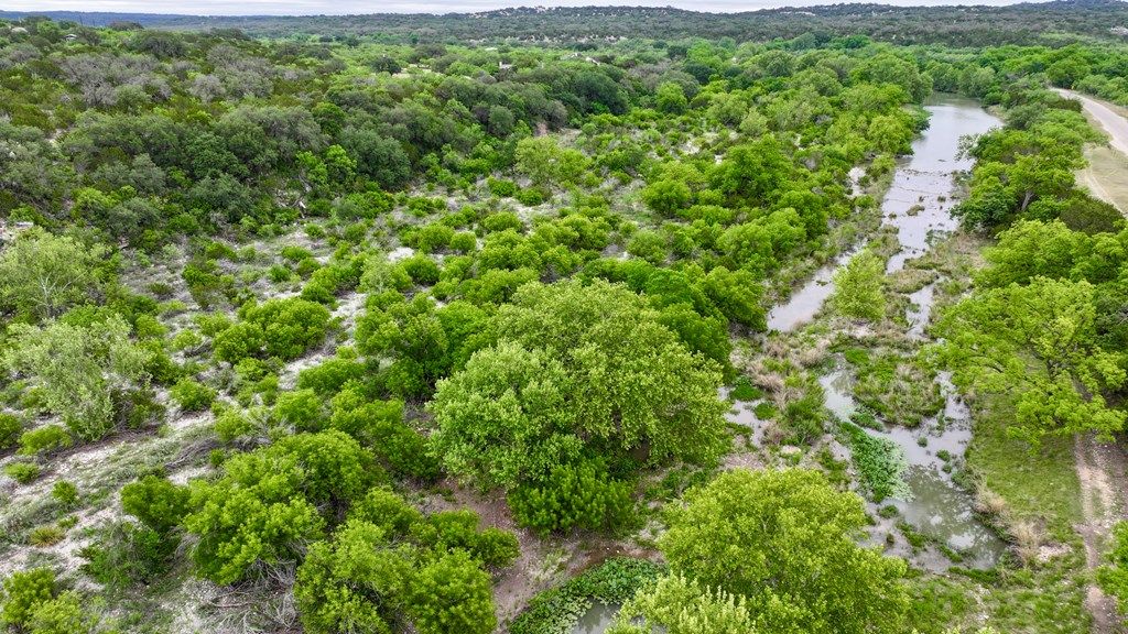 Image 5 of property listing at 669 Private Rd 3523, Roosevelt, TX 76874