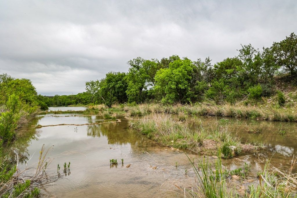 Image 9 of property listing at 669 Private Rd 3523, Roosevelt, TX 76874