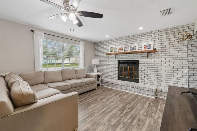 39051 12TH AVENUE, Zephyrhills, FL 33542