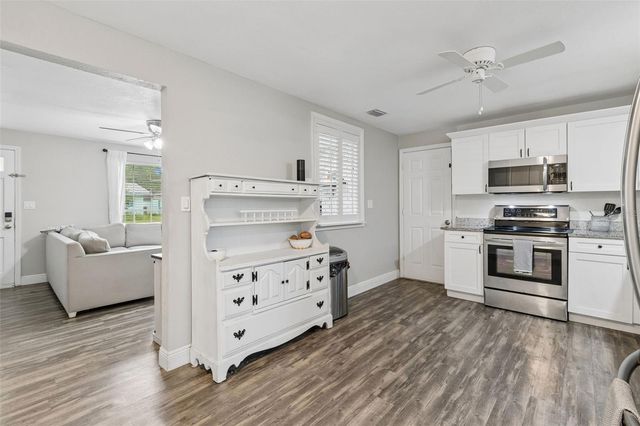39051 12TH AVENUE, Zephyrhills, FL 33542