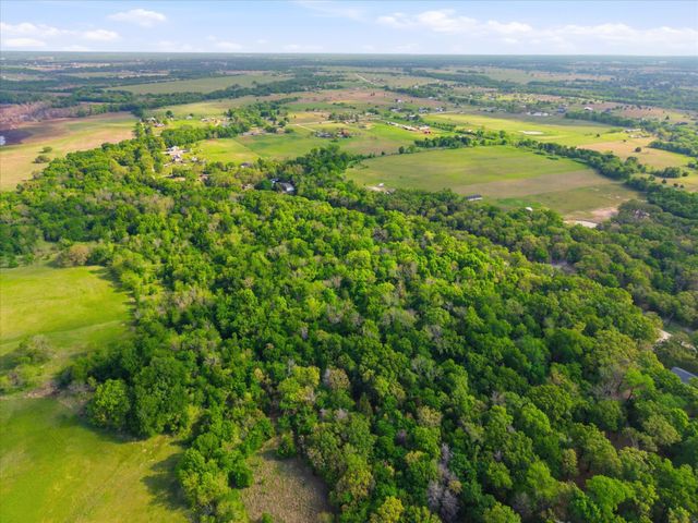 637 VZ County Road 3437, Wills Point, TX 75169
