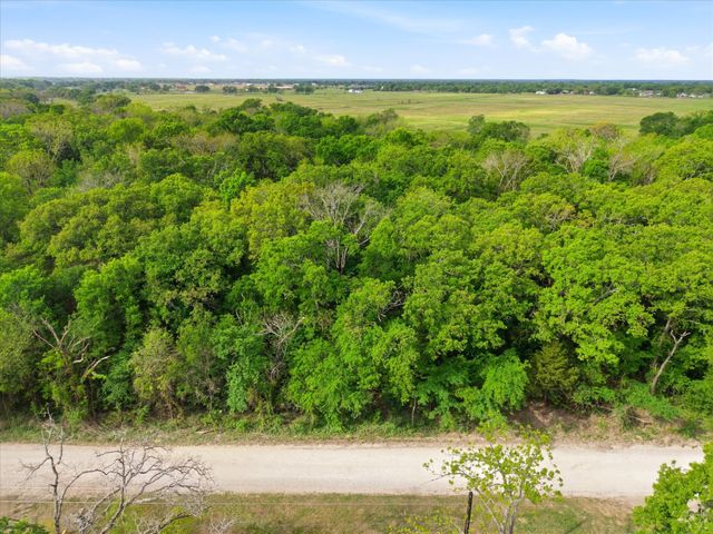 637 VZ County Road 3437, Wills Point, TX 75169