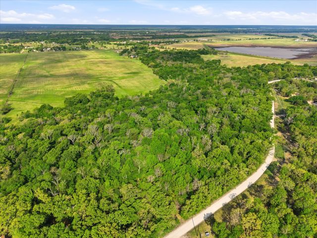 637 VZ County Road 3437, Wills Point, TX 75169