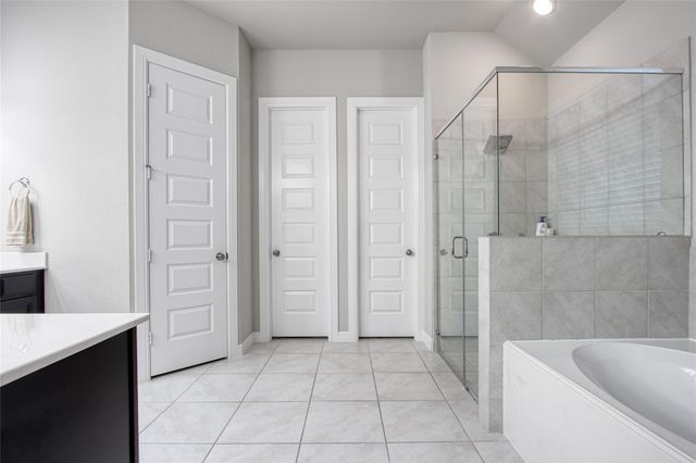 6919 Red Oak Drive, Katy, TX 77493