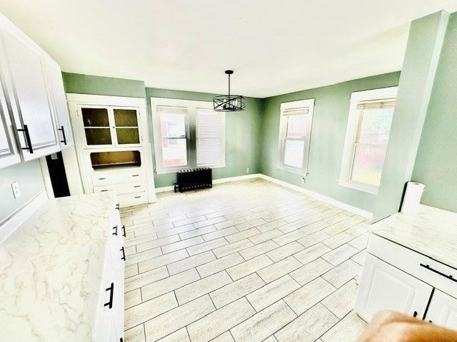 65 Rochelle St, Springfield, MA 01109