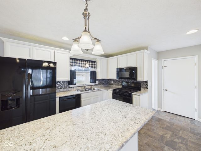 3519 Oakwood, Anderson, IN 46011