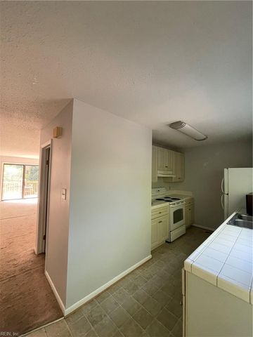 2306 Rookery WAY, Virginia Beach, VA 23455