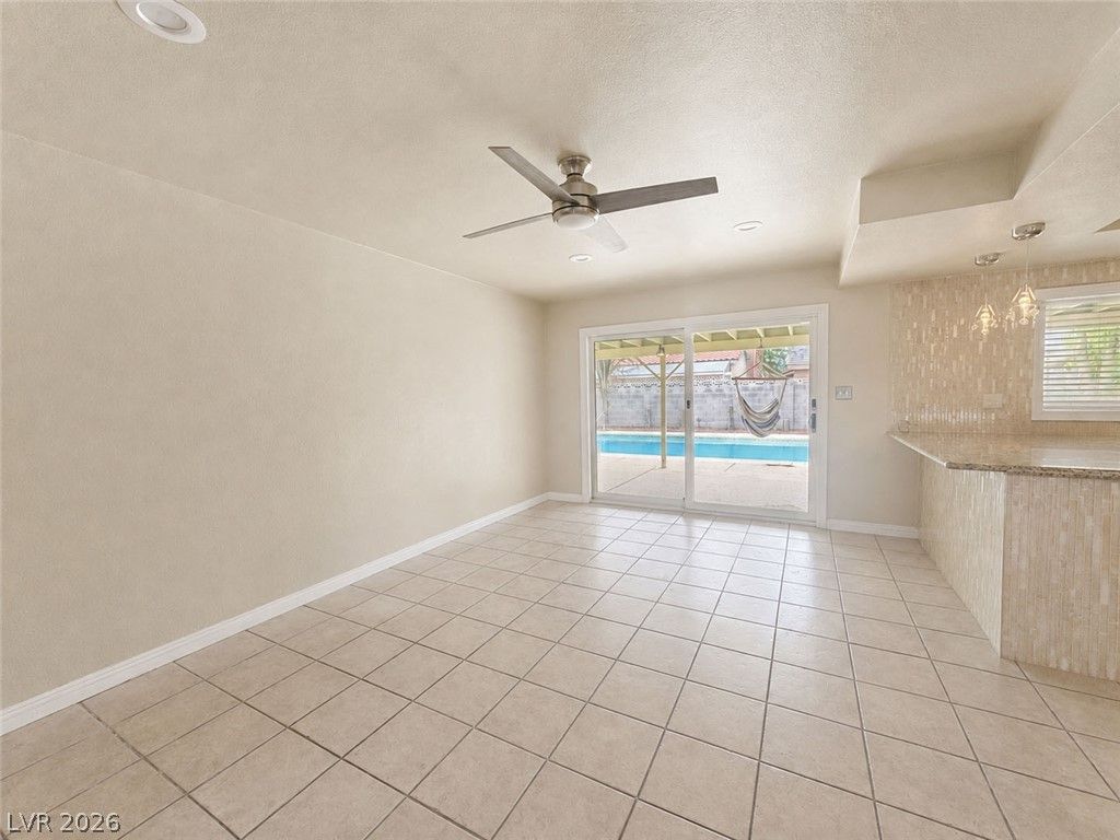 1827 NAVARRE Lane, Henderson, NV 89014 — photo 5