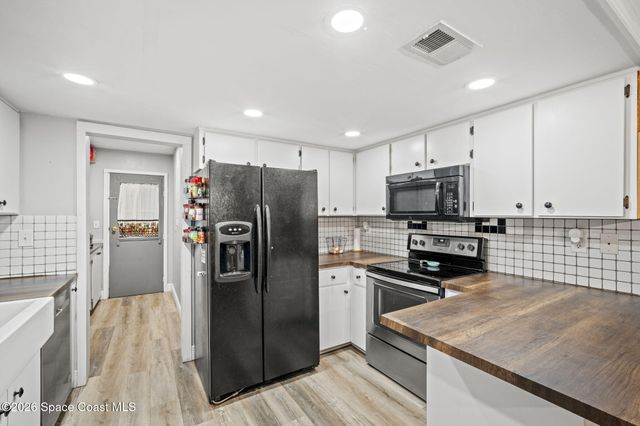 3416 Flounder Creek Road, Mims, FL 32754