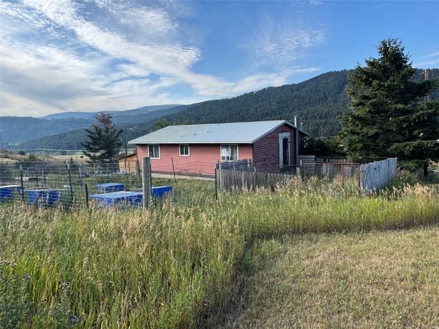 5 Muir Road E, Livingston, MT 59715