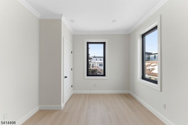 703 3Rd St, Secaucus Town, NJ 07094
