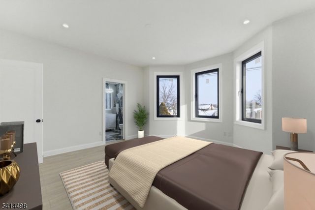 703 3Rd St, Secaucus Town, NJ 07094