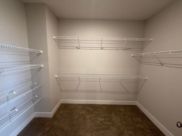 1281 N Maxine Avenue, Nixa, MO 65714