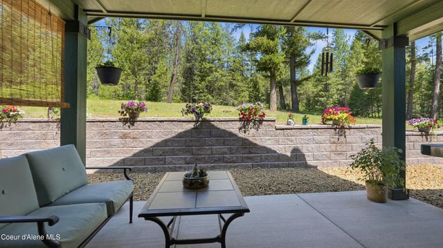 33 Parkland DR, Blanchard, ID 83804