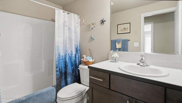 33 Parkland DR, Blanchard, ID 83804