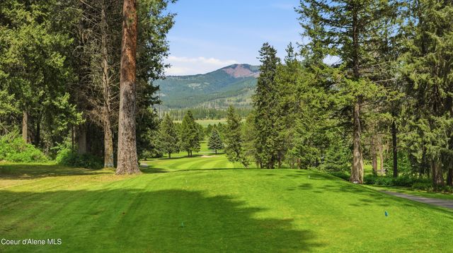 33 Parkland DR, Blanchard, ID 83804
