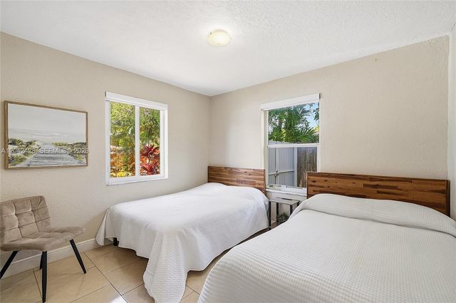 110 NW 125th Street, North Miami, FL 33168