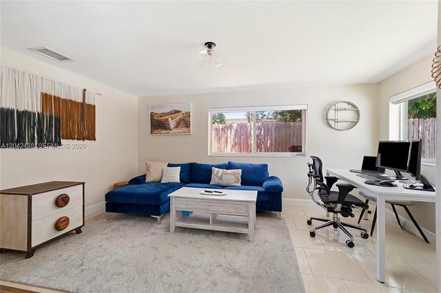 110 NW 125th Street, North Miami, FL 33168