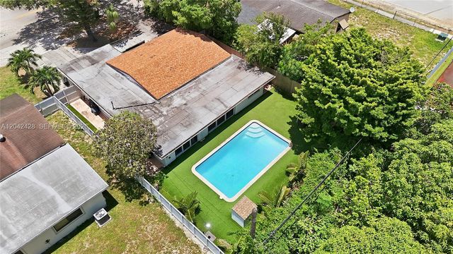 110 NW 125th Street, North Miami, FL 33168