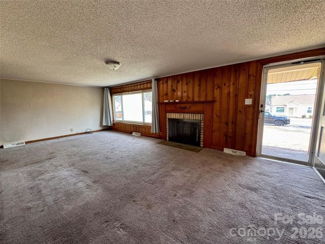 545 Collins Street, Kannapolis, NC 28083