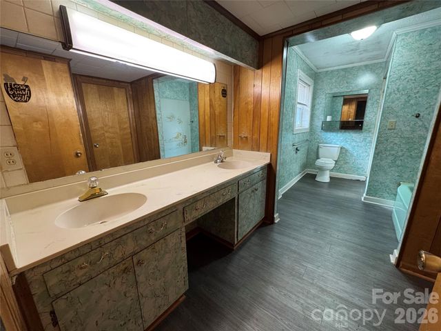 545 Collins Street, Kannapolis, NC 28083