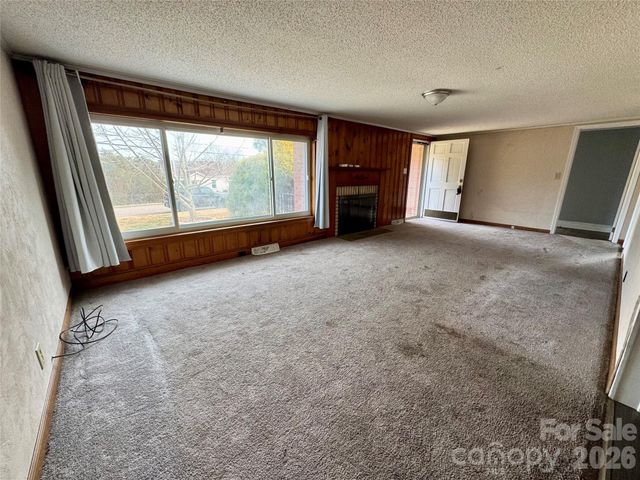 545 Collins Street, Kannapolis, NC 28083