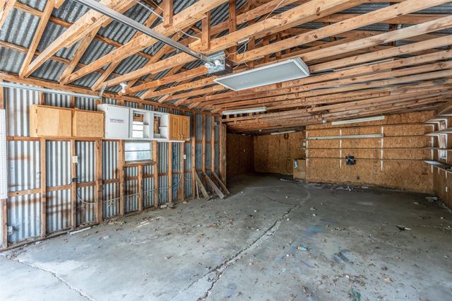 1015 N Dixon Street, Gainesville, TX 76240