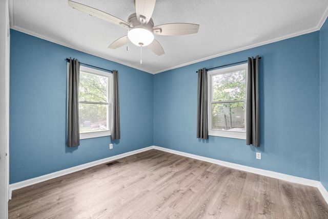 3594 Oakwood Rd, Woodlawn, TN 37191