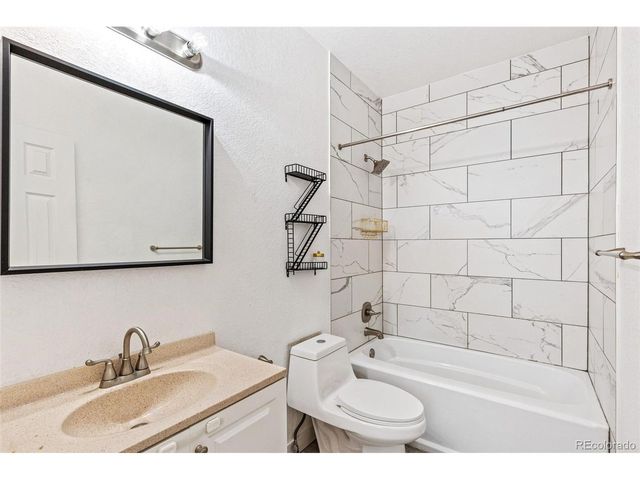 2535 N Gilpin St, Denver, CO 80205