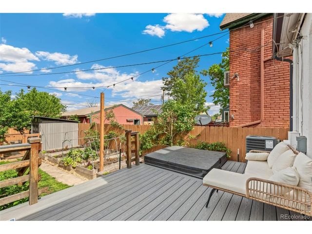 2535 N Gilpin St, Denver, CO 80205