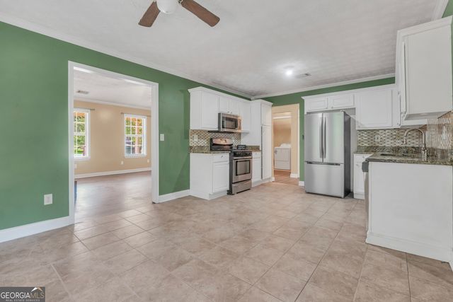 208 Drake Elm Court, Hampton, GA 30228