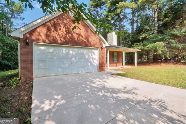 208 Drake Elm Court, Hampton, GA 30228