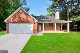 208 Drake Elm Court, Hampton, GA 30228