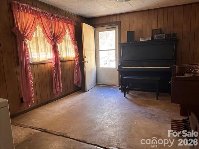 206 Railroad Street, Mooresboro, NC 28114