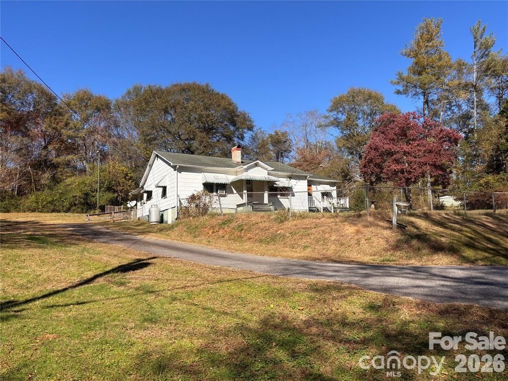 206 Railroad Street, Mooresboro, NC 28114