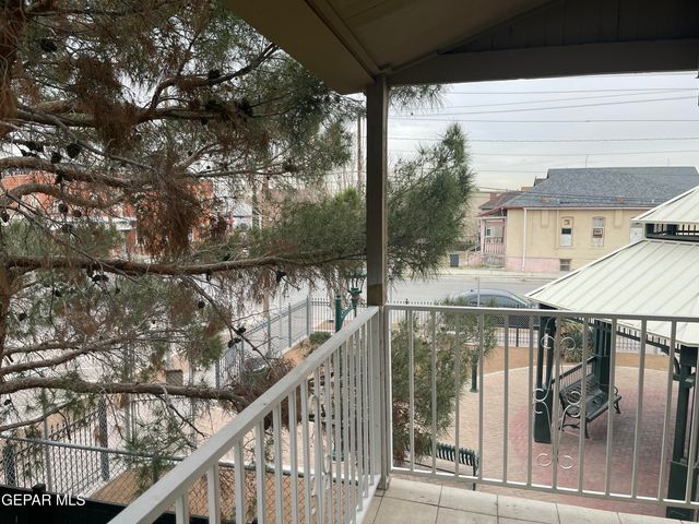 1026 Myrtle Avenue 2, El Paso, TX 79901