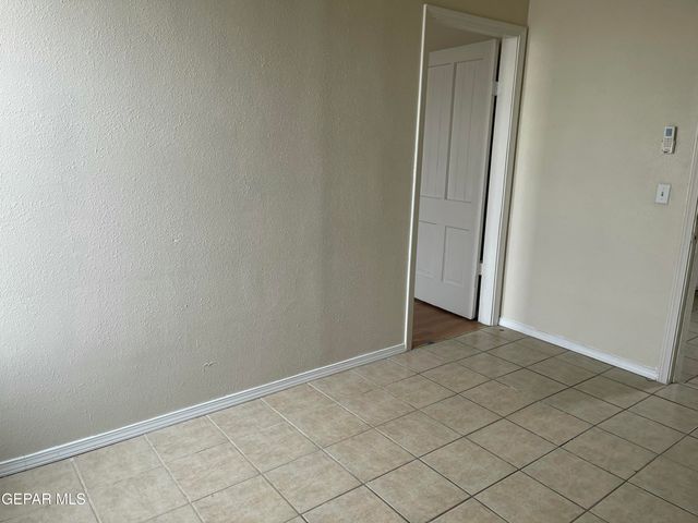 1026 Myrtle Avenue 2, El Paso, TX 79901