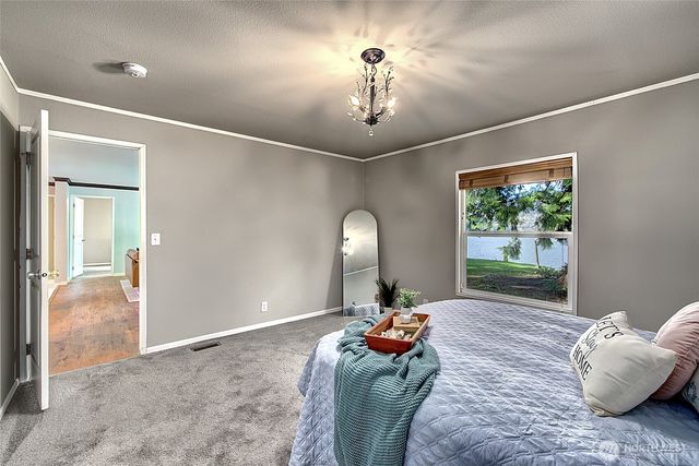 23217 State Route 9, Lake Mcmurray, WA 98274