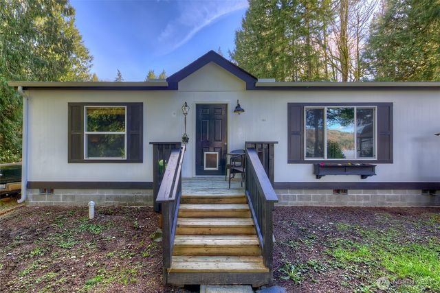 23217 State Route 9, Lake Mcmurray, WA 98274