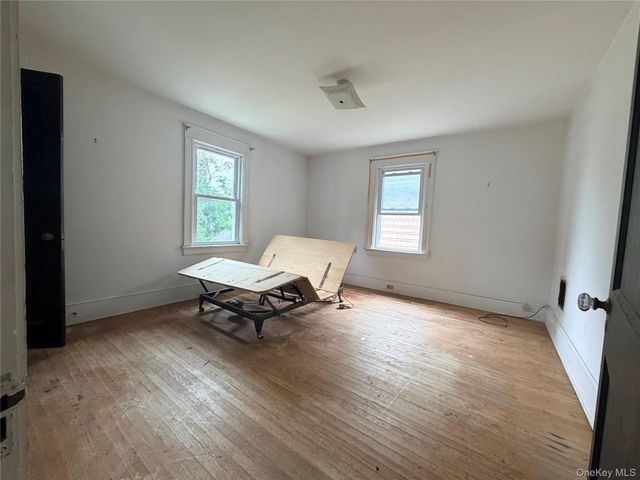 21 Parkwood Boulevard, Poughkeepsie, NY 12603