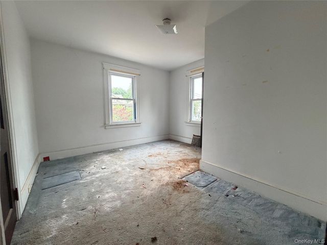 21 Parkwood Boulevard, Poughkeepsie, NY 12603