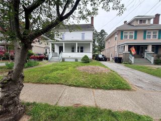 21 Parkwood Boulevard, Poughkeepsie, NY 12603
