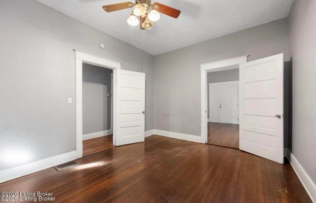 2219 W Oak St, Louisville, KY 40210