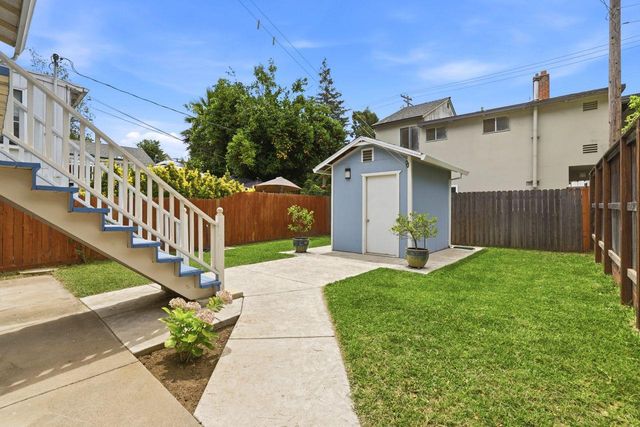 1410 D St, Sacramento, CA 95814
