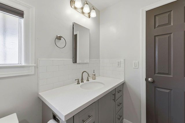 1410 D St, Sacramento, CA 95814