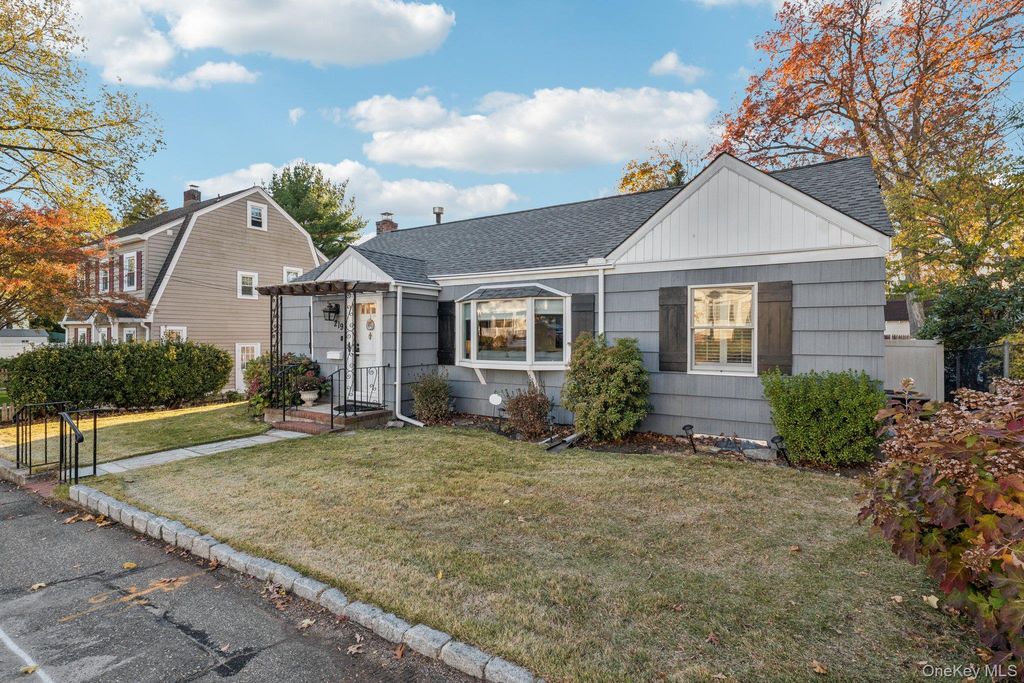 219 1st Street, East Northport, NY 11731