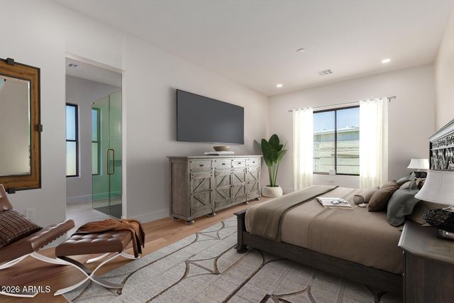 3014 E AVALON Drive, Phoenix, AZ 85016