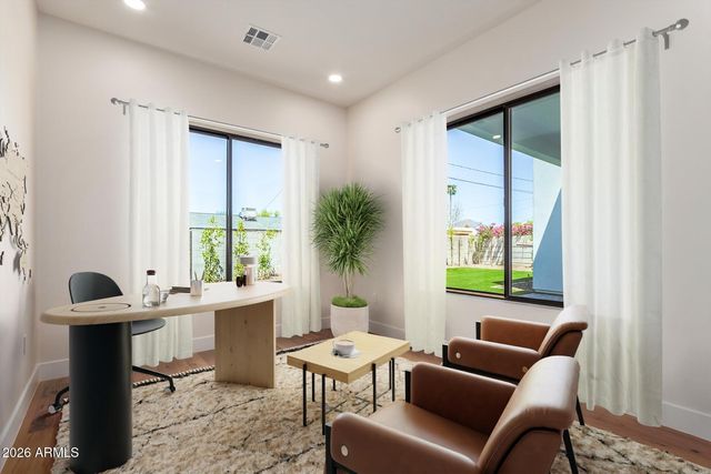 3014 E AVALON Drive, Phoenix, AZ 85016